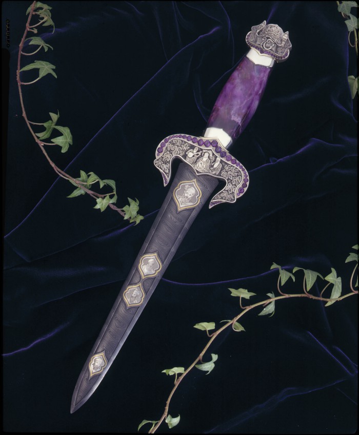 Sikh Dharma Dagger (89K)