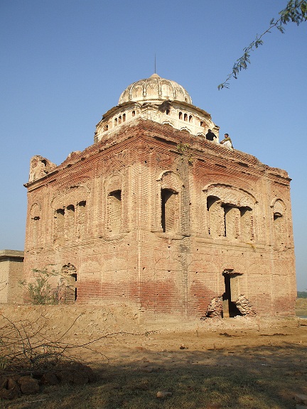 Gurdwara-Rori-Sahib (123K)