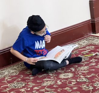 BookReading_Participant_at_Gurdwara.jpg