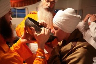 Khalsa-amrit-song of the khalsa bibi sharan 6.jpg