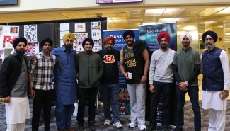 Picture_TurbanTiedOnStudents_By_Volunteers (1).jpg