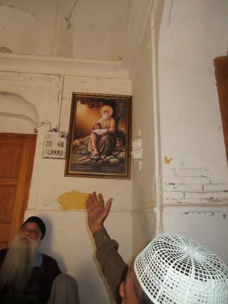 shaheed asthan guru nanak.jpg