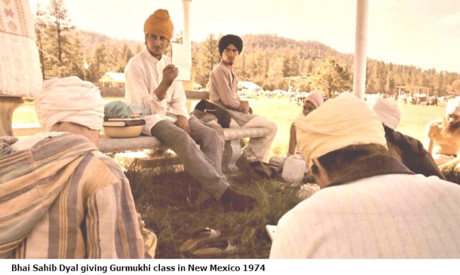 Giving Gurmukhi Class in New Mexico 1974 bold text.jpg