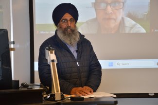 Prof. Jagdish Singh with Nilambri Ghai in background.JPG